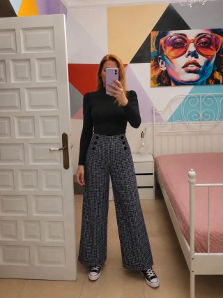 Pantalón SHEIN cuadros ancho Talla M