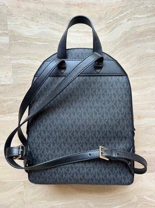 Mochila Michael Kors Negra y Gris