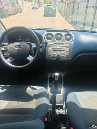 Ford Tourneo Connect 2012