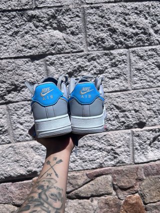 Nike Air Force 1 Talla 40 Azul Cielo