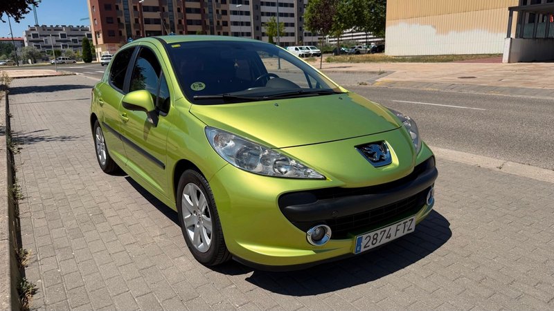 Peugeot 207 2007 155.000km - foto 1