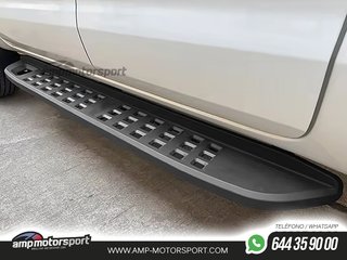ESTRIBERAS LATERALES NEGRAS SPORT PARA FORD RANGER T6 / T7 / T8 2012-2023