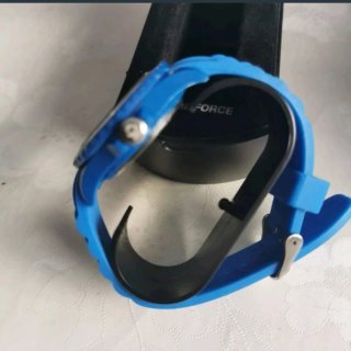 Reloj Time Force azul nuevo.