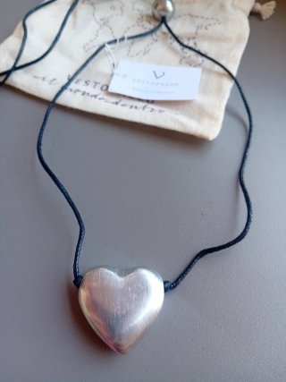 Collana Vestopazzo cuore acciaio riciclato