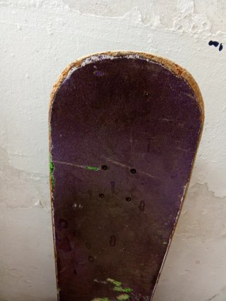 Skate Creature 8.0 + Venture trucks and wheels