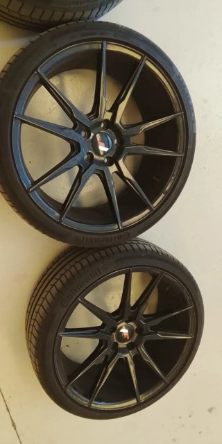 Llantas Japan Racing JR21