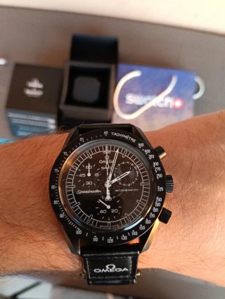 Omega x Swatch MoonSwatch
