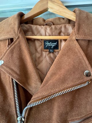 Chaqueta biker 100% cuero serraje camel XL vintage