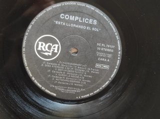 Vinilo Cómplices - Está llorando el Sol (1981)