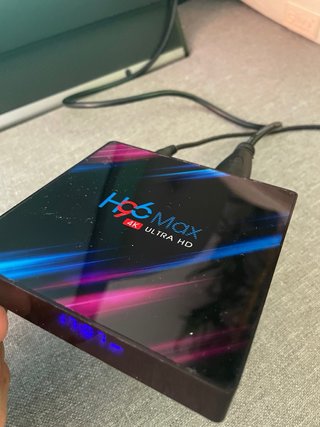 Televisor LG 32 Sin Smart TV Con Smart Box