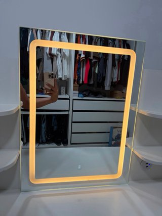 Tocador con Espejo y Luz LED