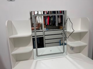 Tocador con Espejo y Luz LED