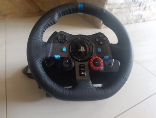 Volante Logitech G29 con Pedales y palanca