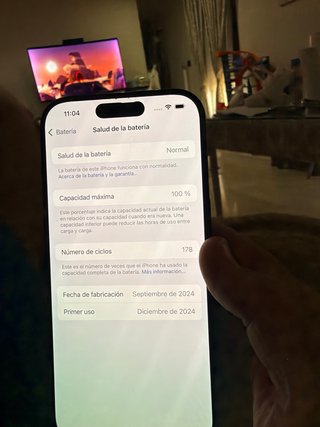 iPhone 16 Pro Negro