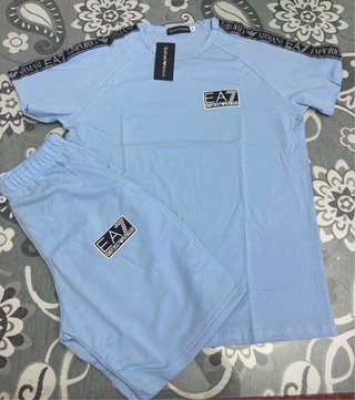 Conjunto EA7 Emporio Armani Azul