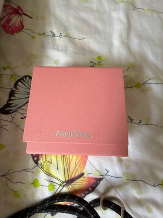 Caja de regalo Pandora grande rosa