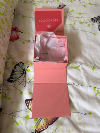 Caja de regalo Pandora grande rosa
