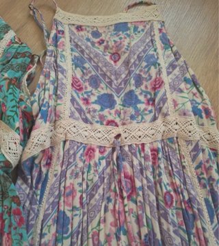 Lote 2 Vestidos Spell & The Gypsy Collective
