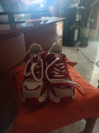 Zapatillas Banbas Mujer Talla 37 Rojas y Blancas