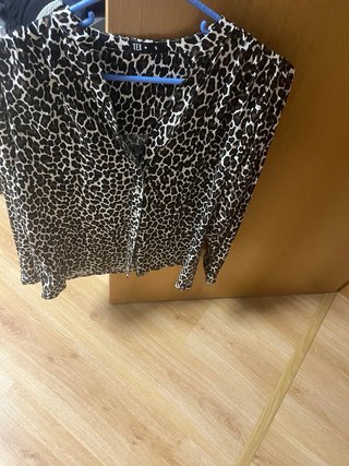 Blusa animal print TEX talla S