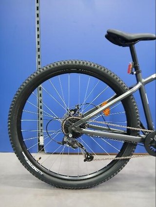 Bicicleta de montaña 29" Expl 100 gris suspensión delantera