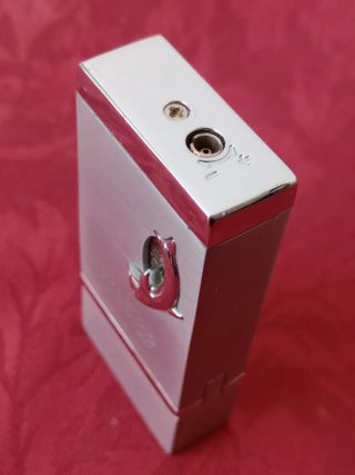 Accendino antivento vari (3pz) ,€15 al pezzo