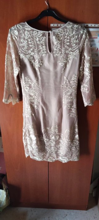 Vestido Celebración Beige Talla 40 Bordado