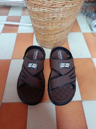 Sandalias GUANZUM caballero marrones