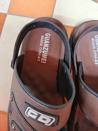Sandalias GUANZUM caballero marrones