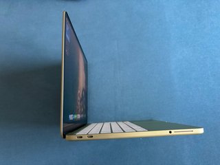 MacBook Neo 256GB Cítrico