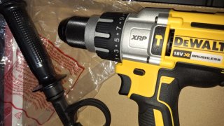 Taladro Percutor Dewalt DCD996 18V 95Nm
