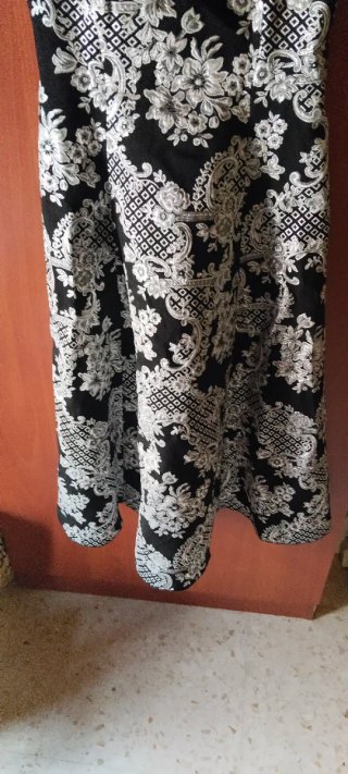 Vestido fiesta negro bordado T.38