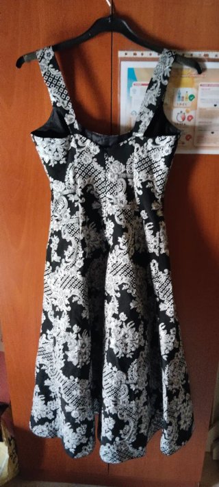 Vestido fiesta negro bordado T.38