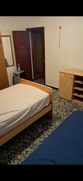 Alquilo habitacion