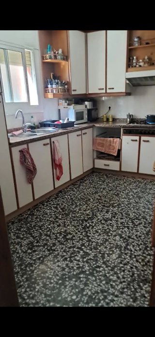 Alquilo habitacion