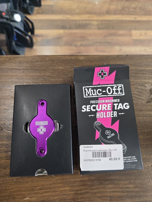 Muc-Off Soporte Secure Tag Holder Lila