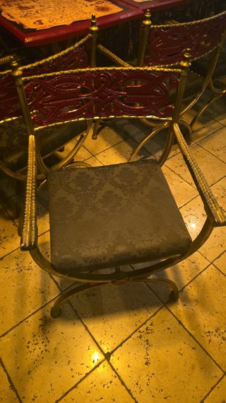 Mesas de base de forja 15 euros sillas de forja 12