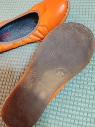 Bailarinas de piel naranja talla 37