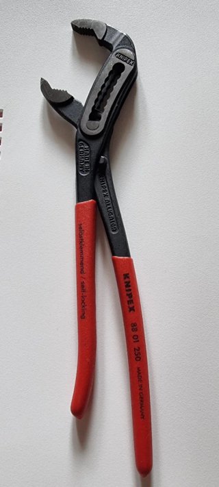 Alicates pico loro  Knipex Alligator 88 01 250