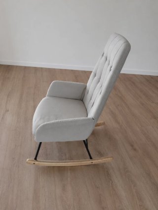 Mecedora lactancia beige tela y madera