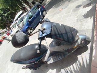 Aprilia Area 51 Scooter Azul/Gris