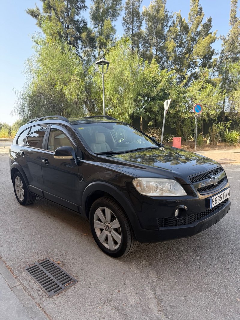 Chevrolet Captiva 2007 - foto 1