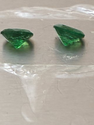 2 Esmeraldas Muzo 3.10 Ct; GDL