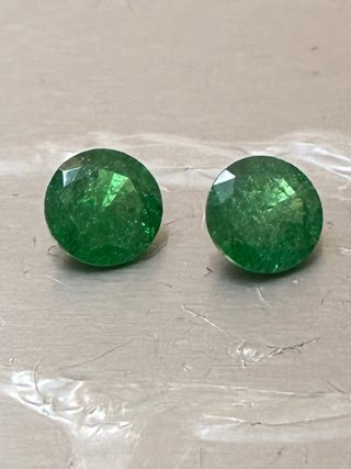 2 Esmeraldas Muzo 3.10 Ct; GDL