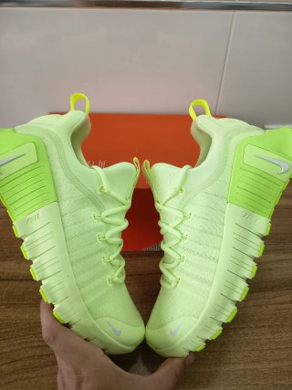 Nike Free Metcon 6 Talla 41 Verde Neón