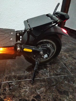 Patinete Eléctrico Negro