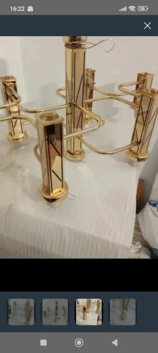 Lámpara de techo dorada
