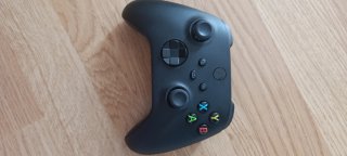Xbox Series X + Accessori