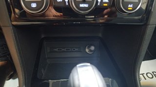 Volkswagen Golf Join