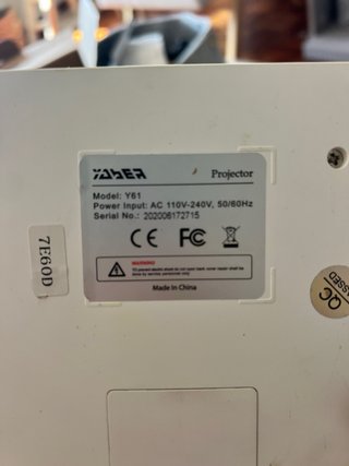 Proyector Mini YABER Y61